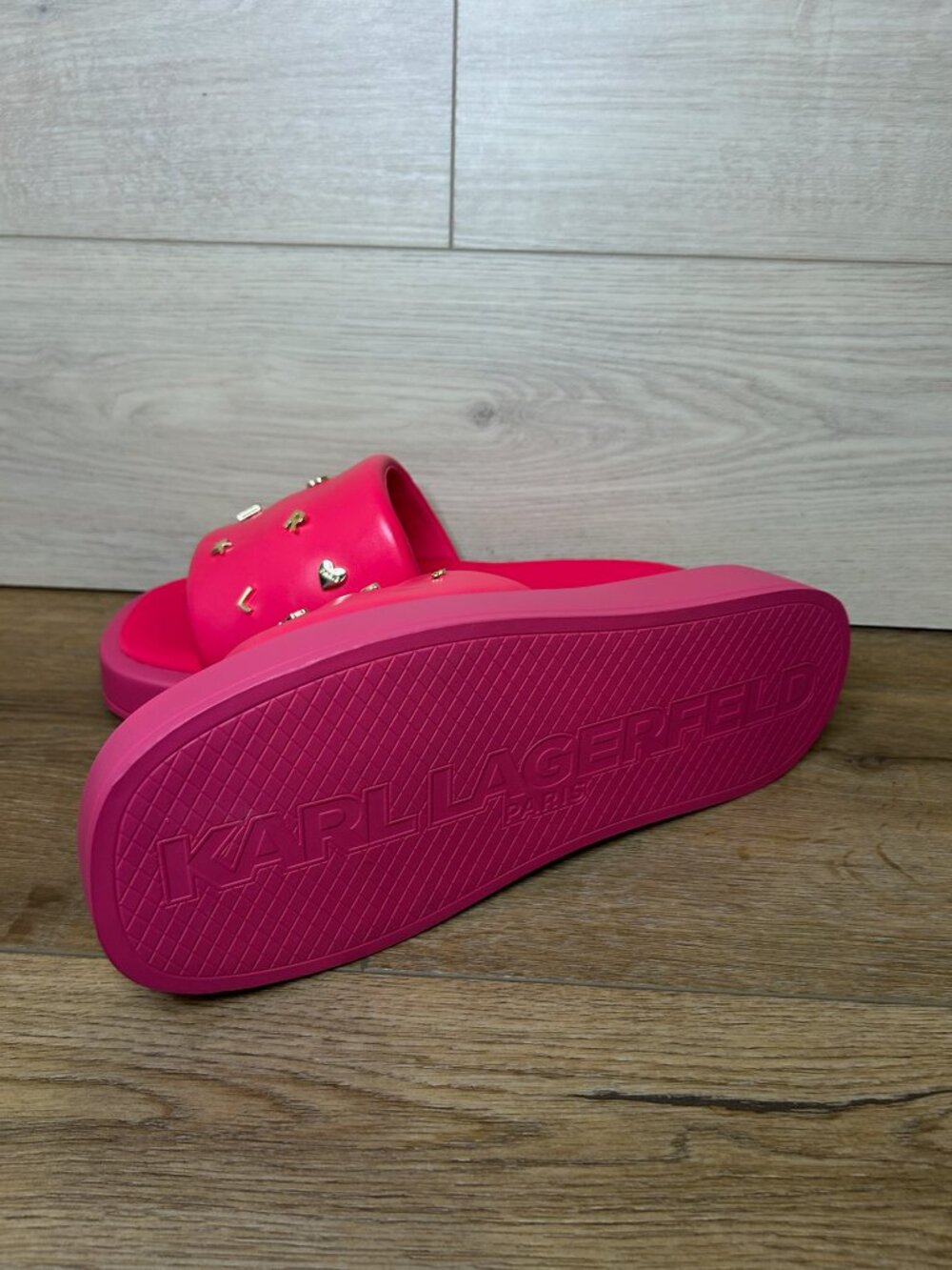 Karl Lagerfeld Womens Sandal Pink Opal Studs Platform Leather Wedge 11 - Picture 4 of 5